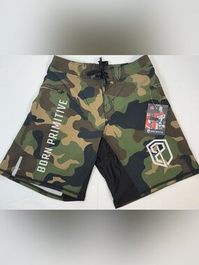 BNWT Born Primitive Men’s American Defender training shorts in a woodland camo